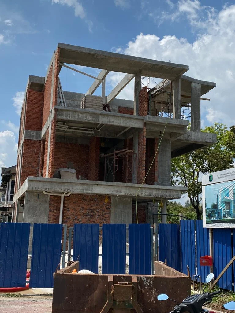 Grandville USJ — during construction 129