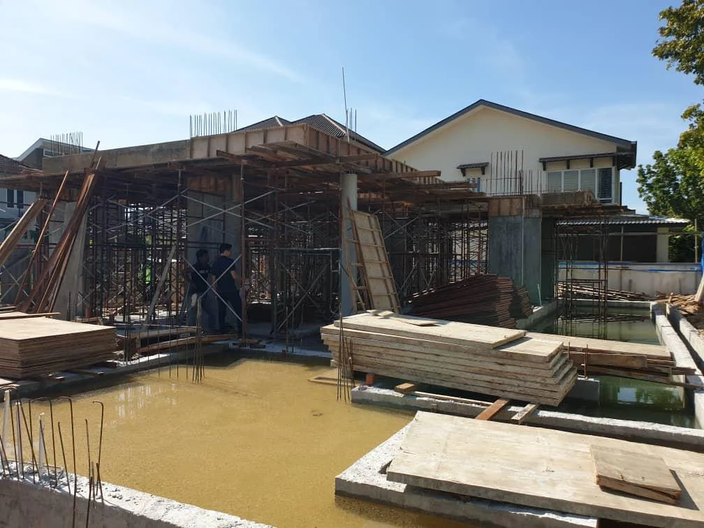 Grandville USJ — during construction 125